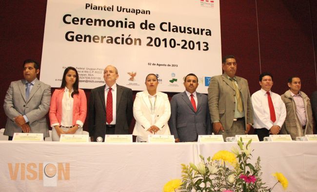 Recomiendan aprovechar mano de obra calificada que emana de planteles de Uruapan