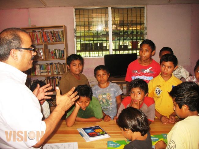 Becarios de albergues participan en proyecto de formación de valores