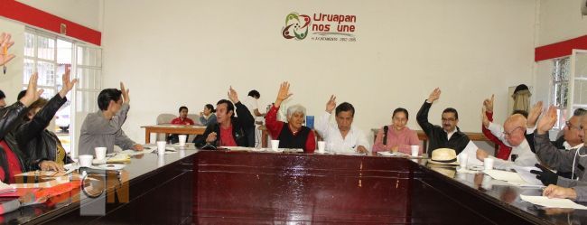 Presentaron calendario cívico a efectuarse el mes de septiembre en Uruapan