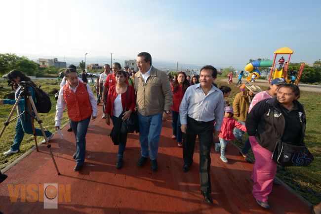WLM entrega Parque Lineal Bicentenario a los morelianos