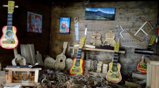 Buena afluencia en Feria de la Guitarra