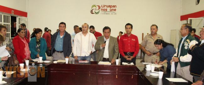 Aprueban Calendario Cívico, Cultural Y Deportivo para el mes patrio 2013 