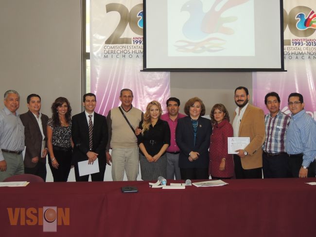 Personal de CEDH recibe capacitación  del ITAIMICH.