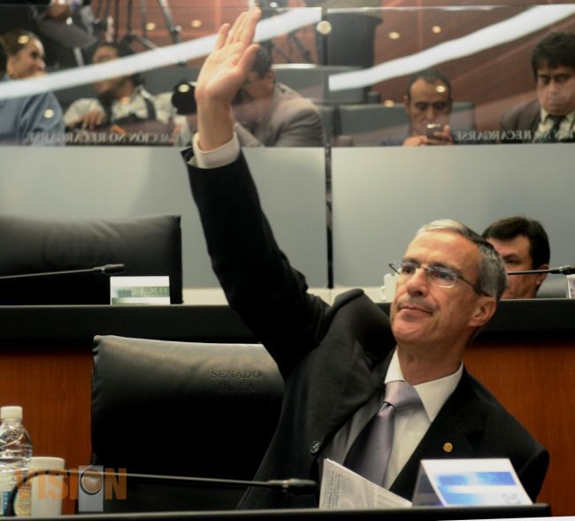 Prioritaria la agenda económica para el 2014: José González 