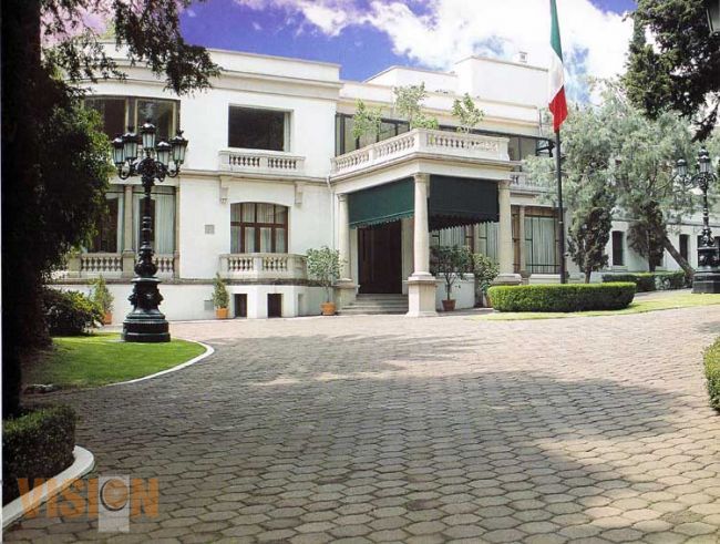 Se reunirá Peña Nieto con priístas para analizar Reforma 