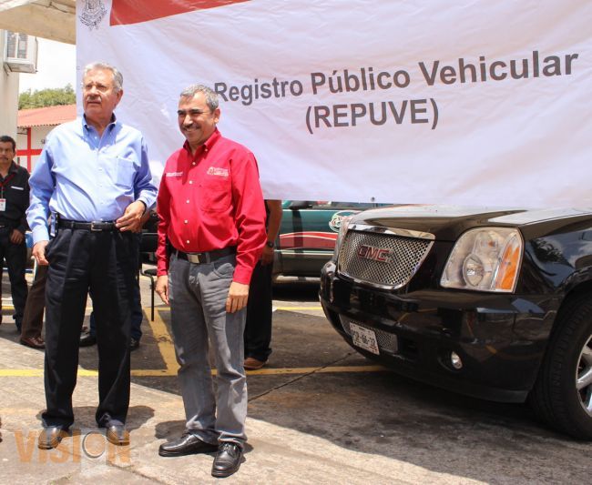 Ponen en marcha módulo del Registro Público Vehicular (REPUVE) en la Alcaldía de Uruapan.