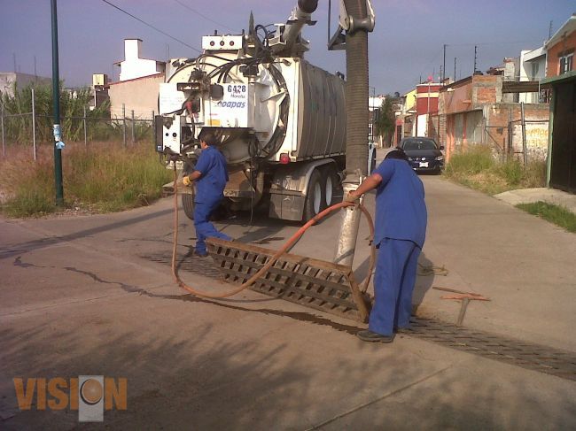Ayuntamiento de Morelia realiza acciones para prevenir inundaciones, en 21 colonias más.