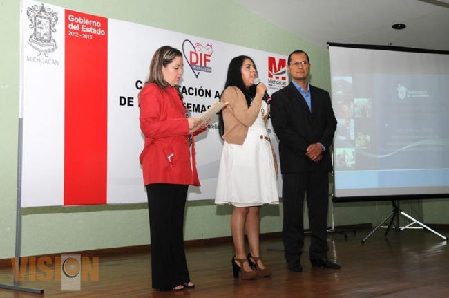 Capacitará Dif Michoacán a psicólogos del Sistema Dif Municipal