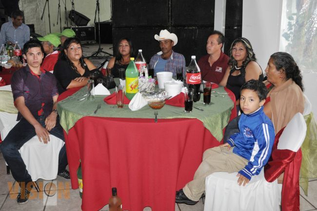 Realizan emotiva celebración en Día Nacional del Barrendero