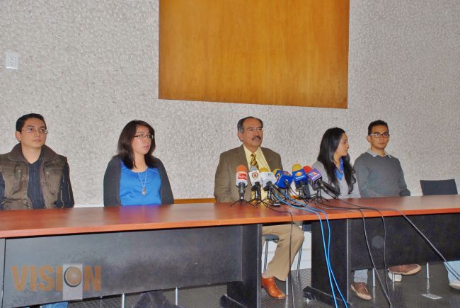 La UMSNH ofrece preparación para sus estudiantes y promueve la investigación científica.