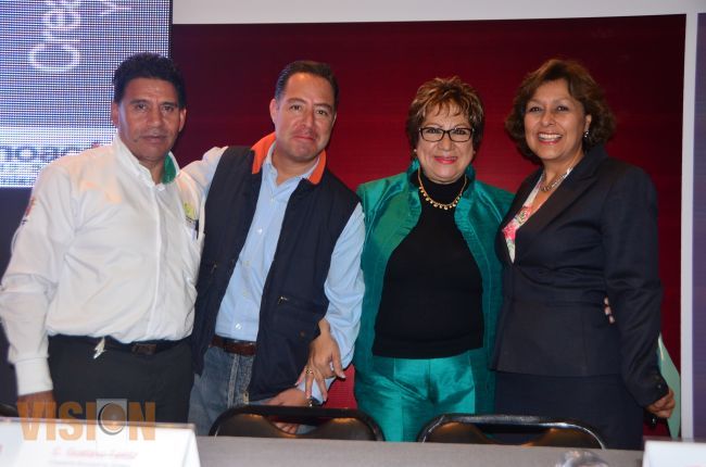 Ayuntamiento de Pátzcuaro firma convenio Con  SEPSOL, SEMUJER y SI FINANCIA