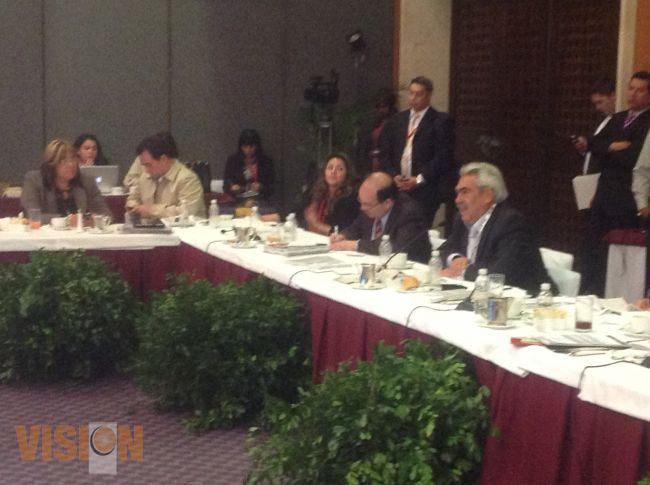 Apoyo a las decisiones federales en busca del desarrollo: Chon Orihuela