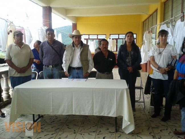 San Felipe de los herreros premia a sus  Artesanos