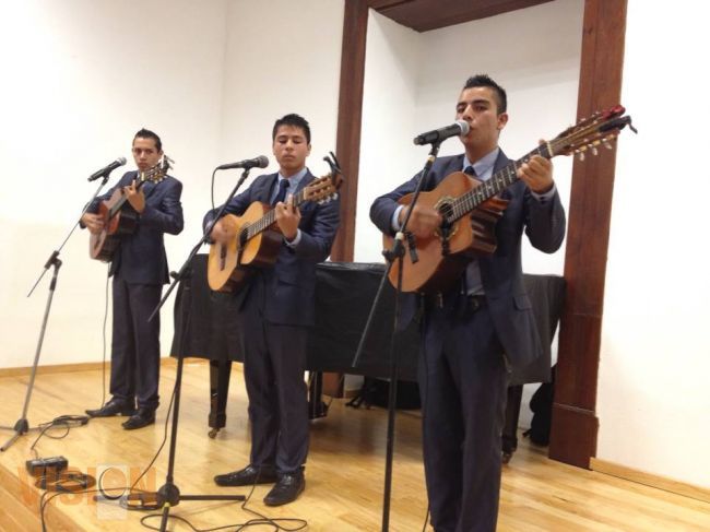 Se presenta “Trío Mil Amores”, de Programa Toda la Música