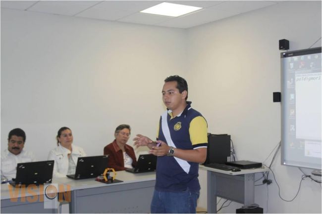 Capacita la SEE y Clustertim a docentes en animación digital