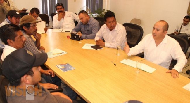 Aplicarán operativo conjunto para detener taxis irregulares