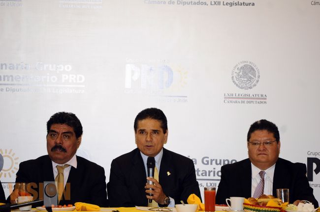 Expone Silvano Aureoles razones por las que votaron por la Reforma Educativa