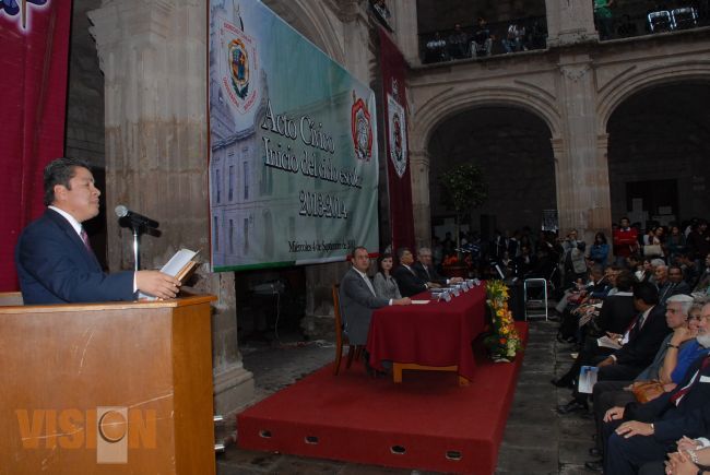 Facultad de Derecho implementa nuevas metas para ciclo escolar 2013-2014
