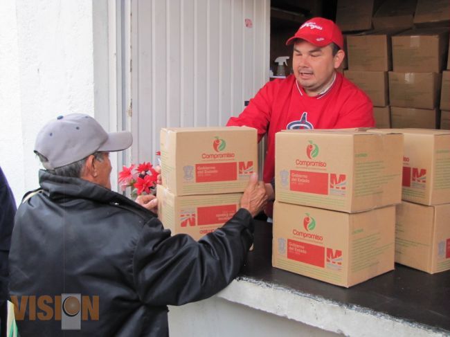 Destaca a nivel estatal DIF Uruapan, por su efectividad en la entrega de despensas de los adultos m