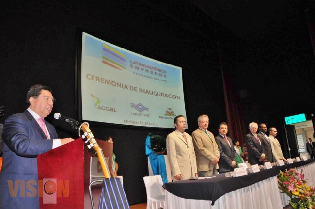Empresarios, fuerza capaz de transformar y mejorar las condiciones sociales: JRG.