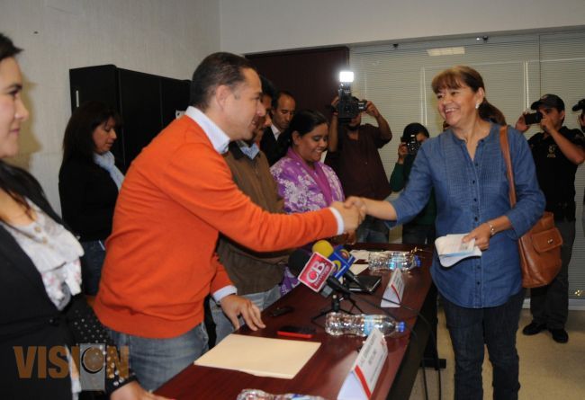Sí Financia entregó un millón 177 mil pesos para mujeres emprendedoras y microempresarios.