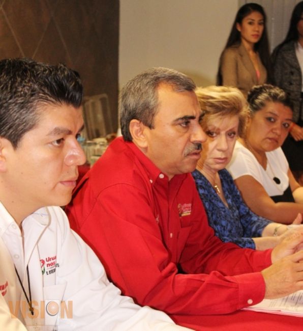 Uruapan, primer municipio michoacano en tramitar licencia vía internet