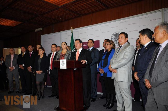 Forman Diputados Federales bloque por Michoacán.