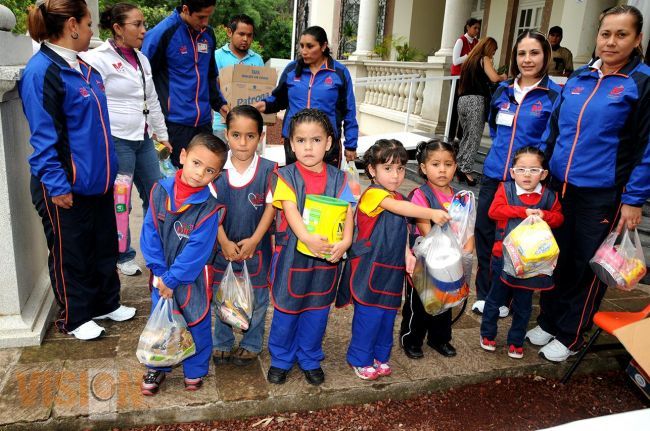 DIF Estatal continua con el apoyo a Municipios afectados. 