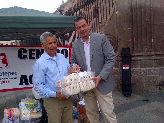 Ayuntamiento de Tepalcatepec abre centro de acopio en Morelia