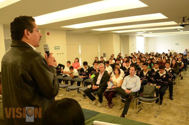 Charlan sobre cuidado y responsabilidad con las mascotas