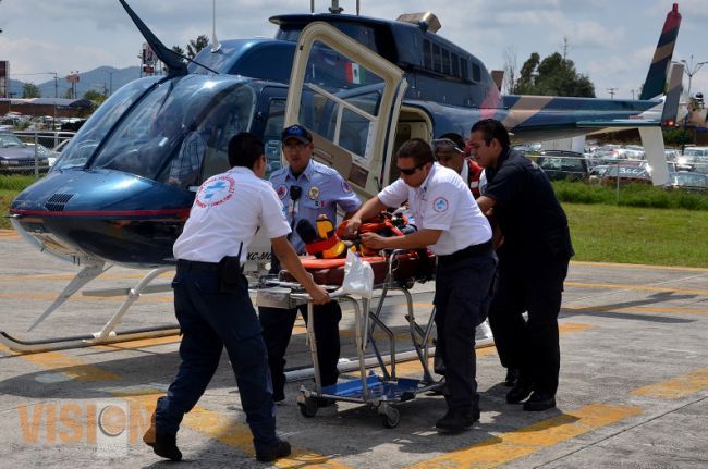 Trasladan vía aérea, a un  menor y una embarazada