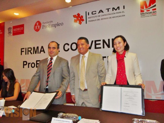 ICATMI y Proempleo firmaron convenio de colaboración para capacitar a 300 michoacanos.