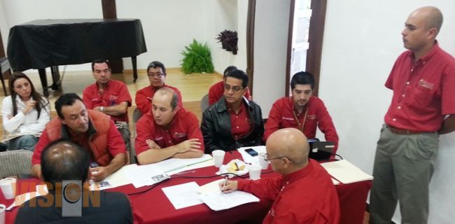 Preparan el ayuntamiento de Uruapan El 6ª Festival de Velas 2013