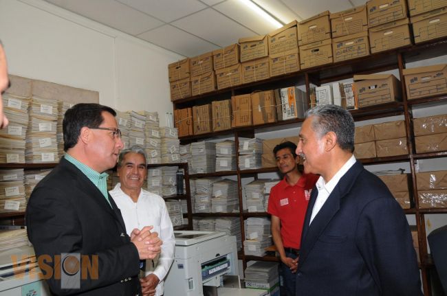 Reconoce Jaime Mares trabajo del Periódico Oficial