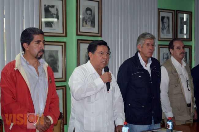 Compromete Secretario de Comunicaciones y Transportes mejorar vialidades afectadas en cinco días.
