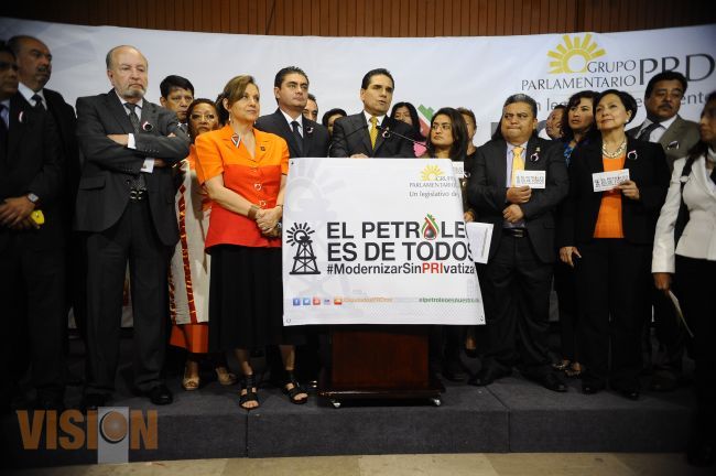 Espejismo y falacia, argumentos para justificar privatización de PEMEX: Silvano Aureoles