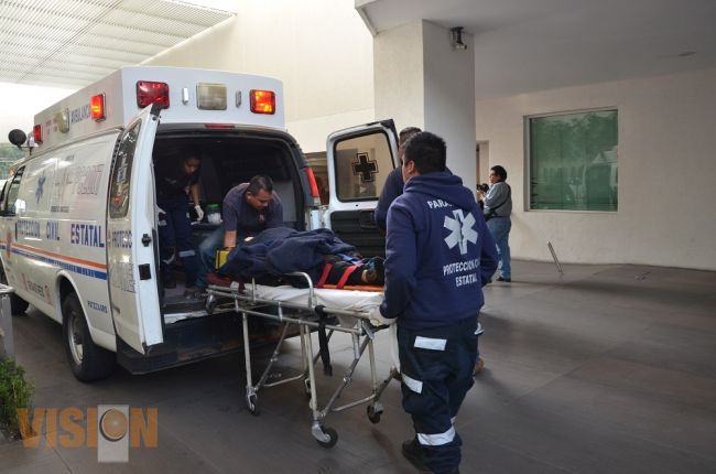 Atienden paramédicos de la SSP por emergencia médica