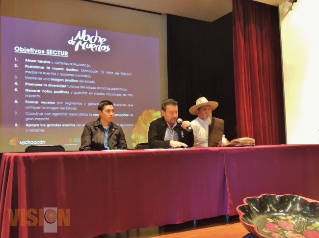 Michoacán se declara listo para la tradicional Noche de Muertos.