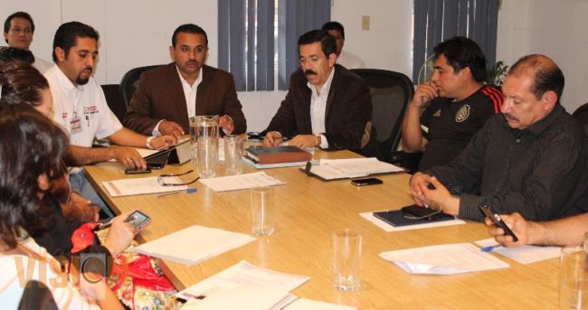 Presentan informes a integrantes del COPLADEMUN