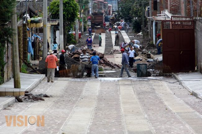 El gobierno de Aguilera Rojas realiza obras de impacto social