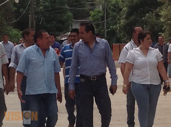El diputado federal Rodimiro Barrera cumple su compromiso de campaña