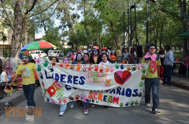 Llevan alegría al Hospital Infantil de Morelia 