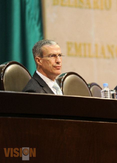 De ser necesario ampliaremos sesiones para corregir Ley de Ingresos: JGM