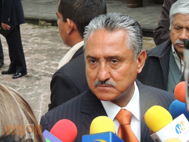 Mesa de diálogo en cuanto entreguen autobuses: Jaime Mares.  