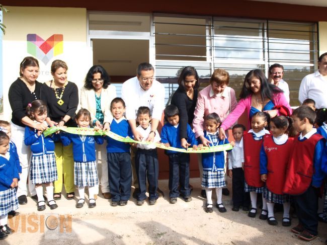 Inauguran obra en beneficio de escolapios de la Tenencia Morelos