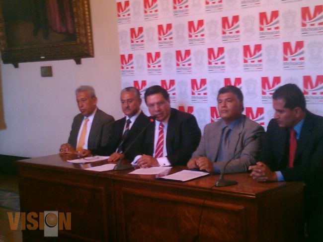 Gobierno del Estado analiza suspender el primer año de actividades en la Normal de Tiripetio.