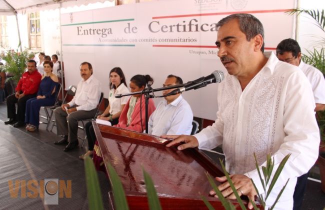 Aldo Macías recibió recursos de la cruzada nacional contra el hambre
