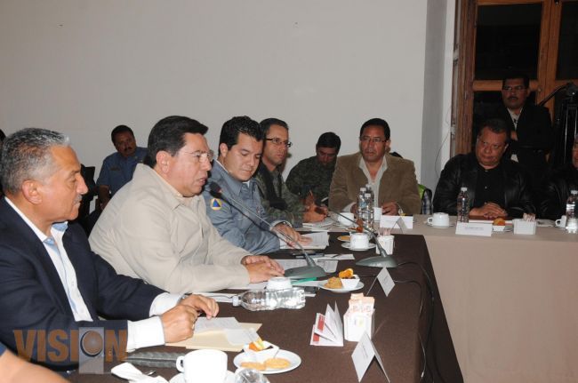 Michoacán en alerta por presencia del huracán 