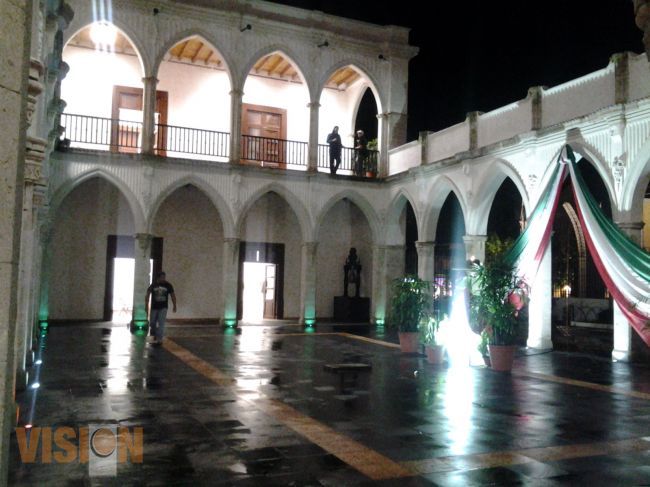 Protagonistas de la plástica en Uruapan