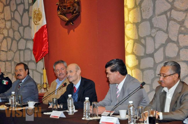 Con Delegados Federales, Gobierno Estatal forma un equipo comprometido por Michoacán:Fausto Vallejo